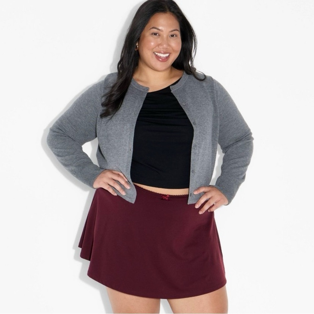 NWT Wild Fable Women's Seamless Mini Burgundy Skort- Size XL